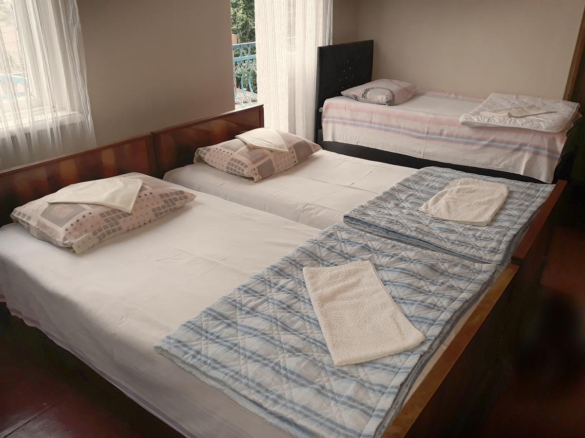 Achi Guest House Makhinjauri Exterior foto